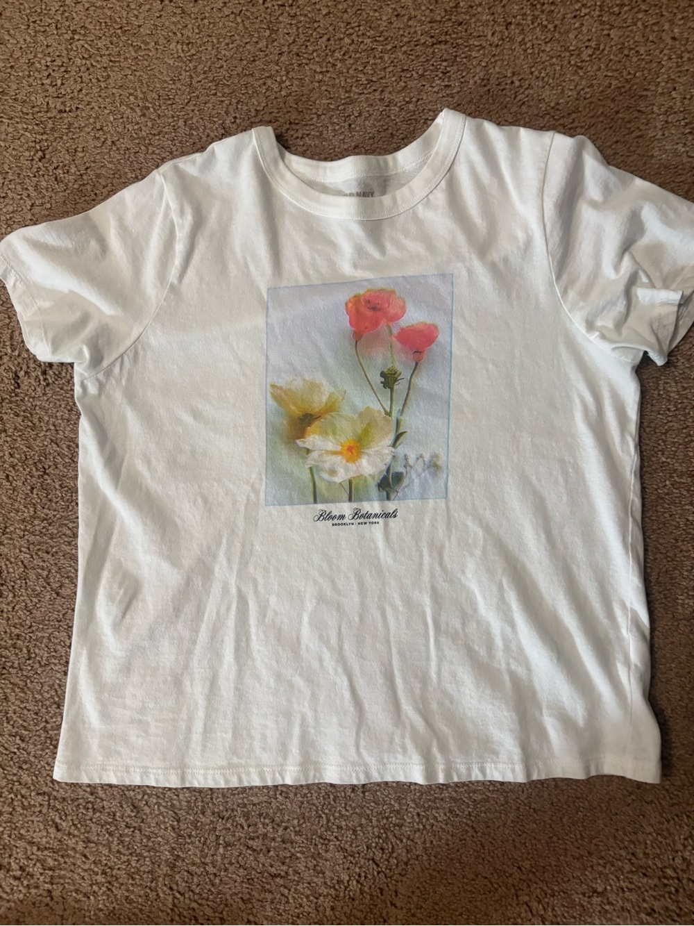 Ladies White Floral Graphic Tee